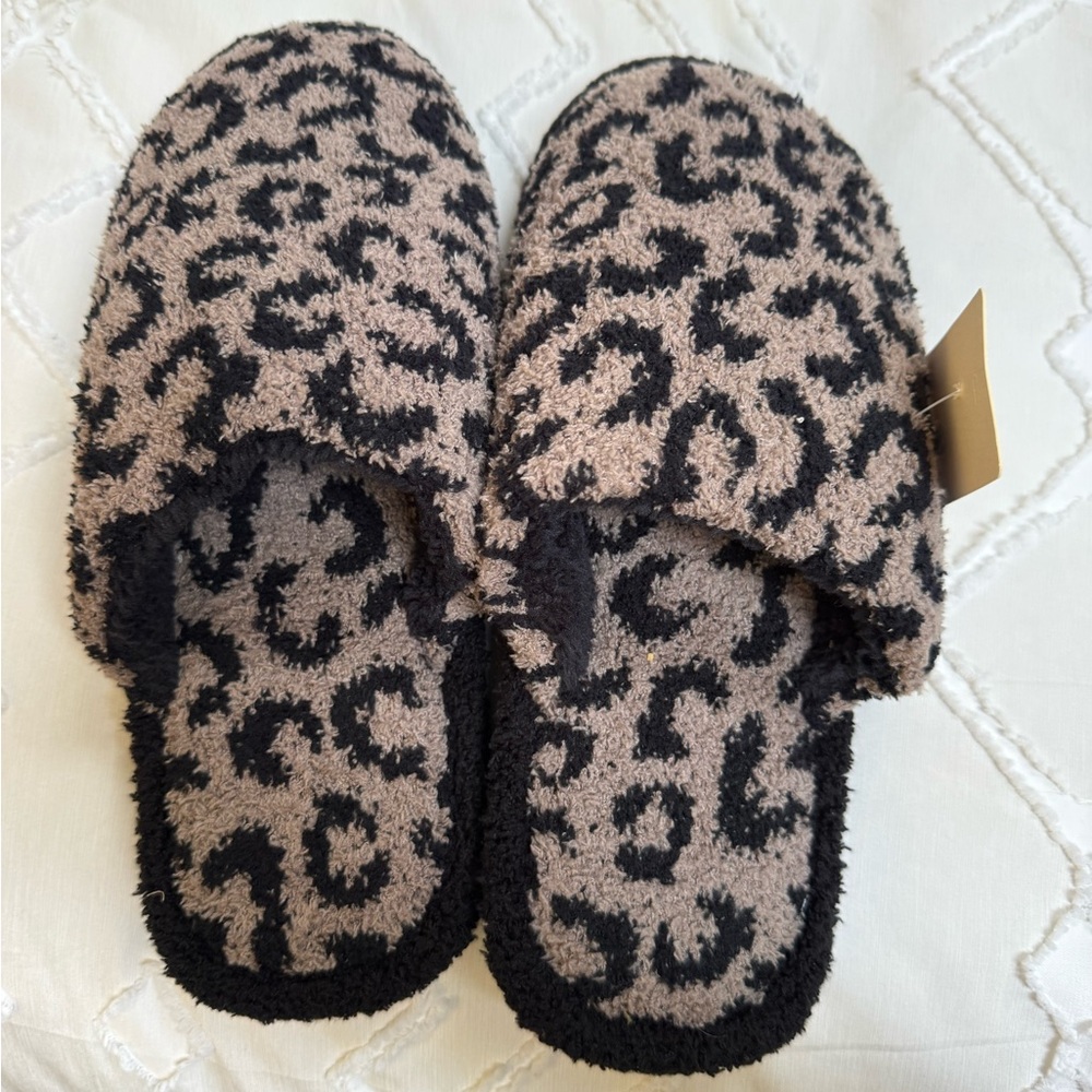 Cozy Leopard Print Women's Slippers - Taupe & Black